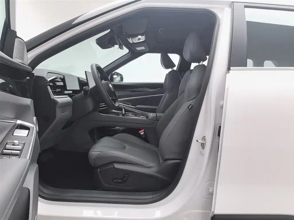 Geely Boyue 2026 1.5TD