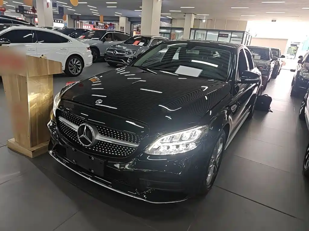 Mercedes-Benz C-Class — миниатюра 2