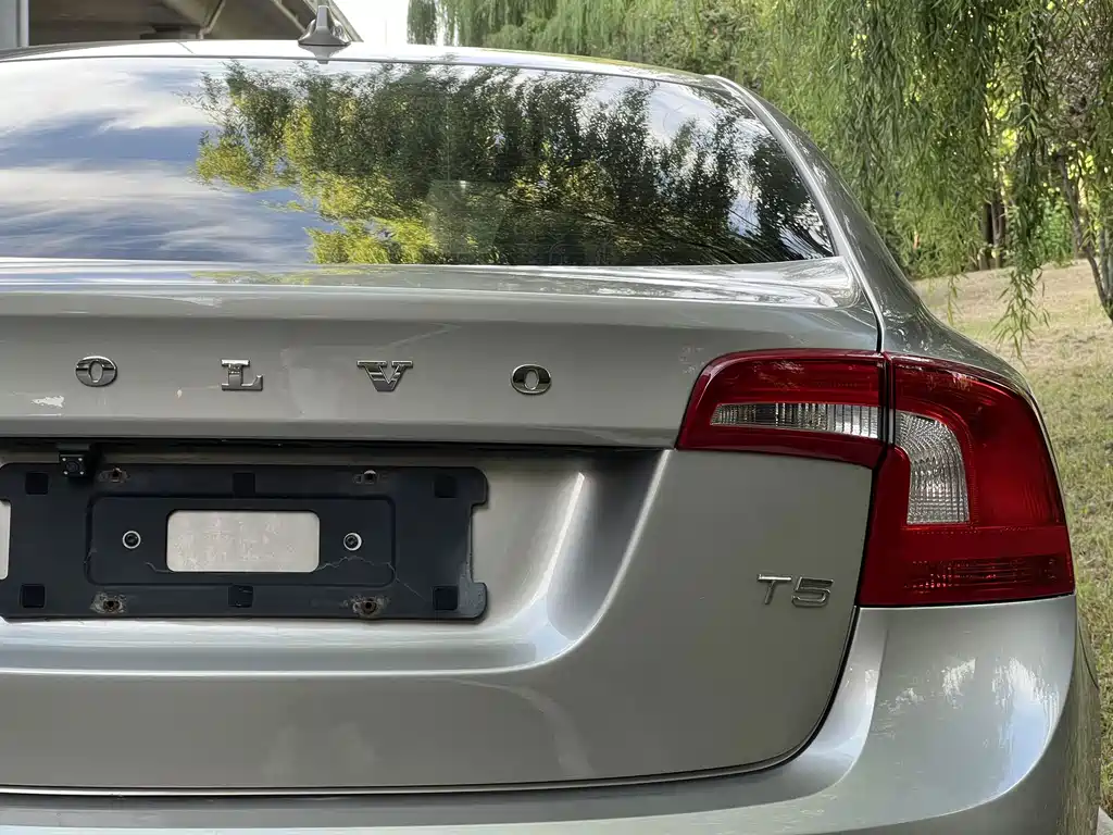 Volvo S60 — миниатюра 12