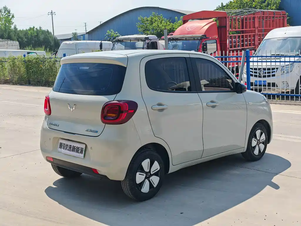 Wuling MINIEV — миниатюра 9