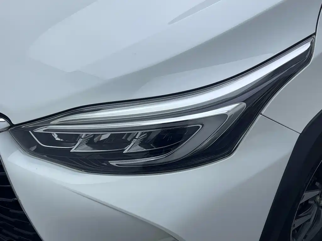 Toyota Yaris L — миниатюра 9