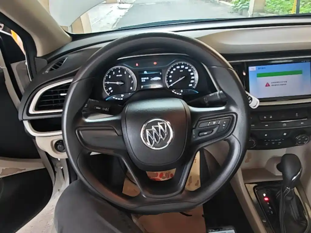 Buick Excelle — миниатюра 11