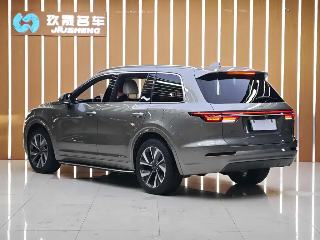 Li Auto Li ONE — миниатюра 20