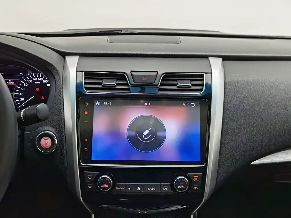 Nissan Teana — миниатюра 12