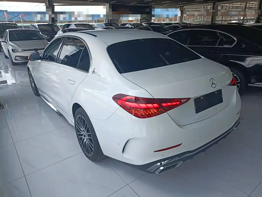 Mercedes-Benz C-Class — миниатюра 5