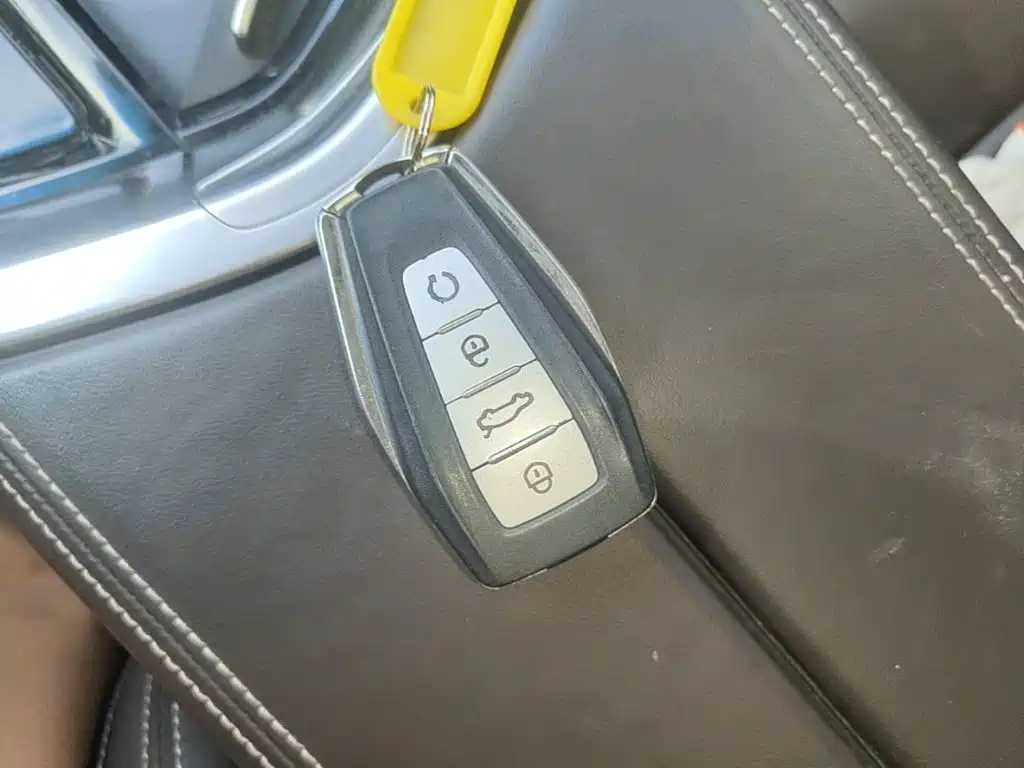 Geely Jia Ji — миниатюра 9