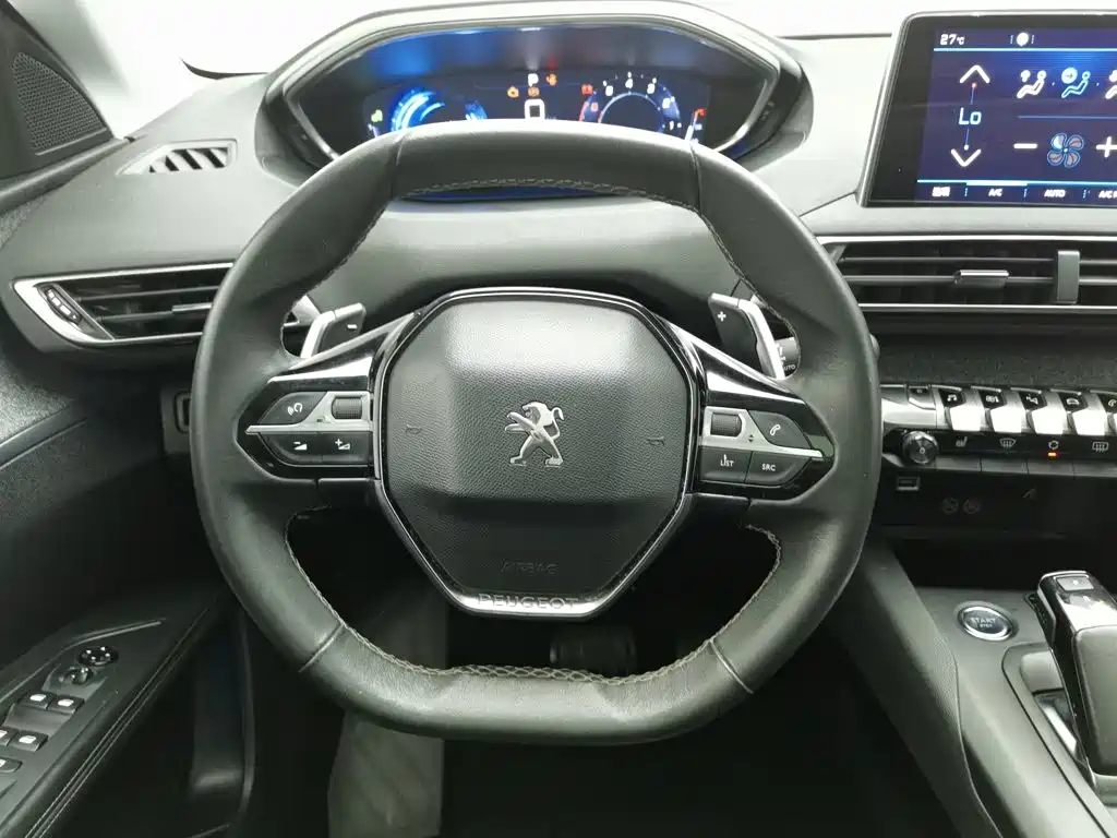 Peugeot 5008 — миниатюра 11