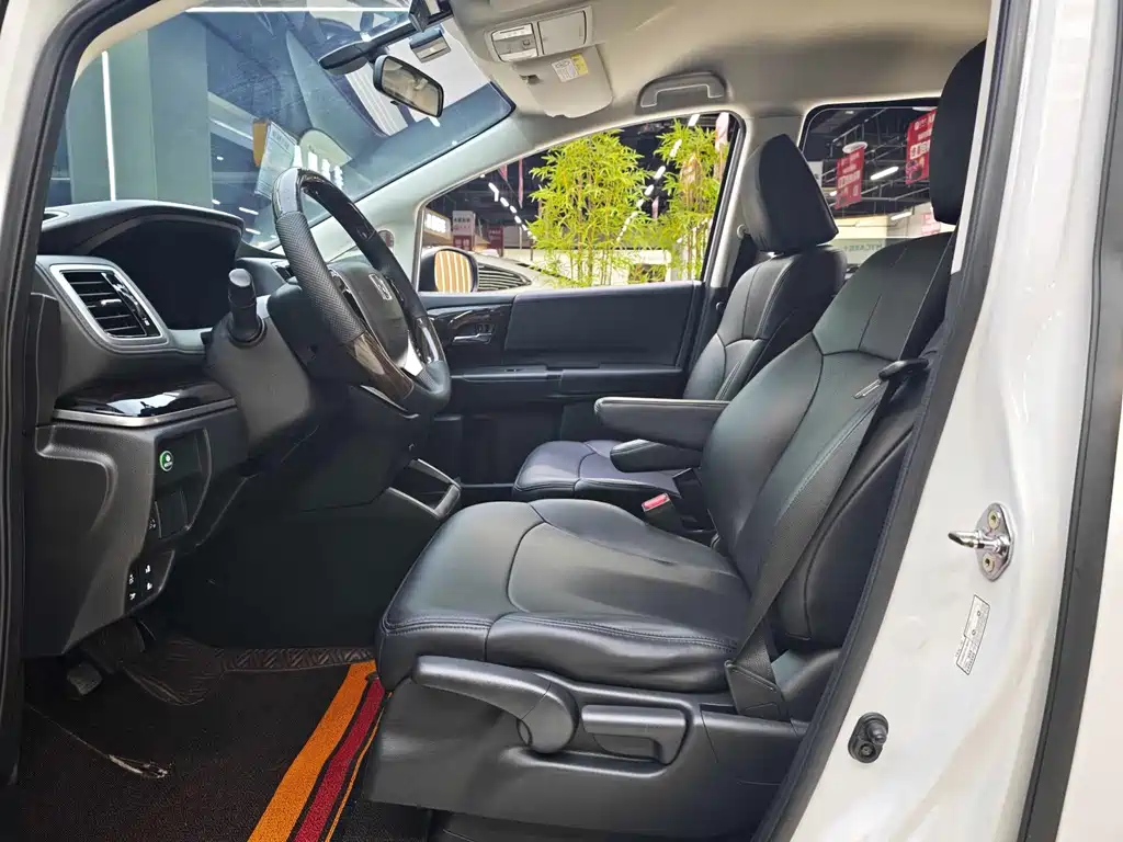 Honda Odyssey — миниатюра 7