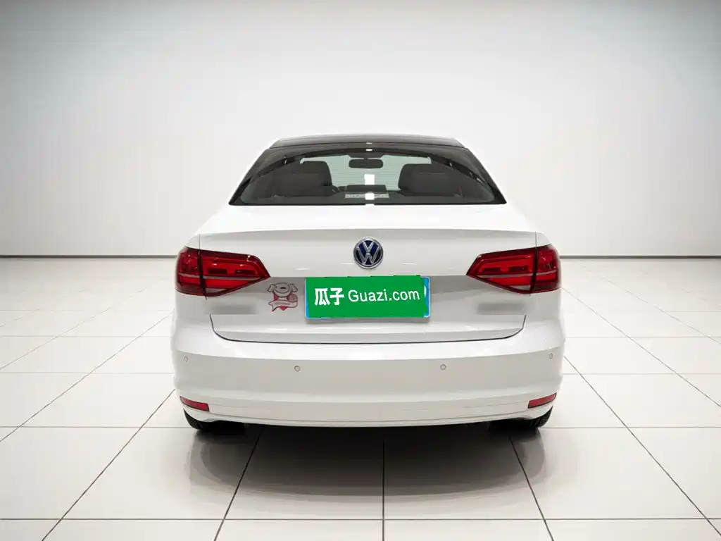 Volkswagen Sagitar — миниатюра 3