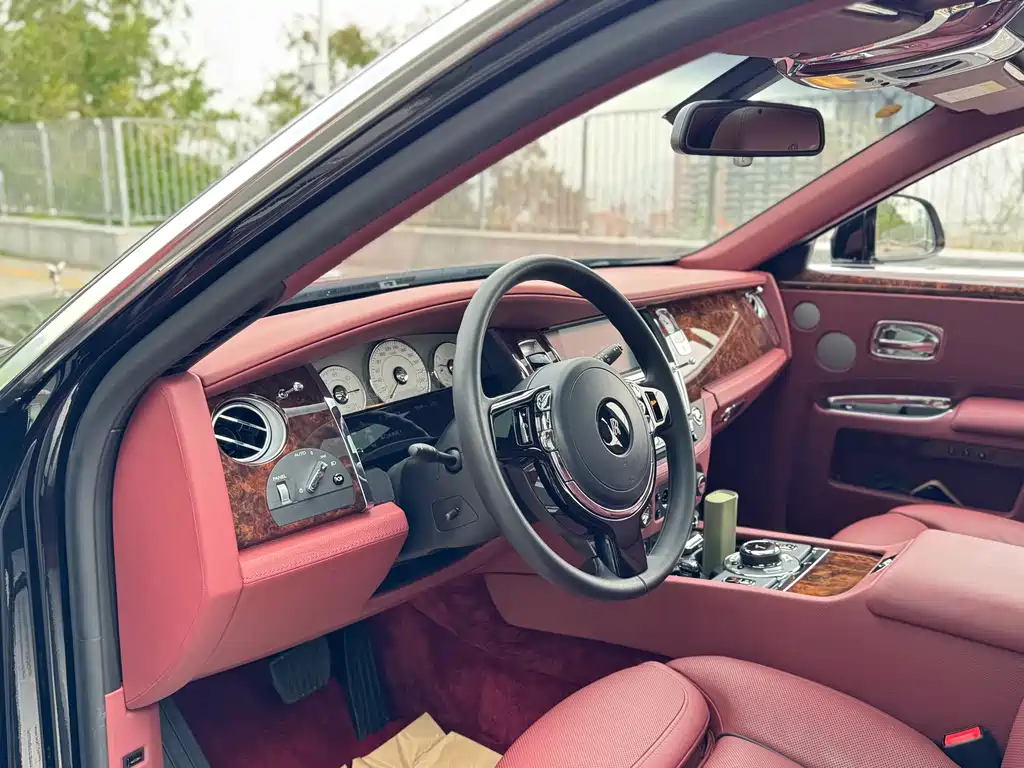 Rolls-Royce Ghost — фотографии объявления, Фото 13