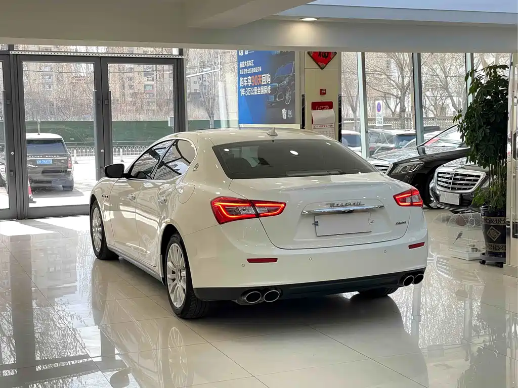 Maserati Ghibli 2017 3.0T Standard