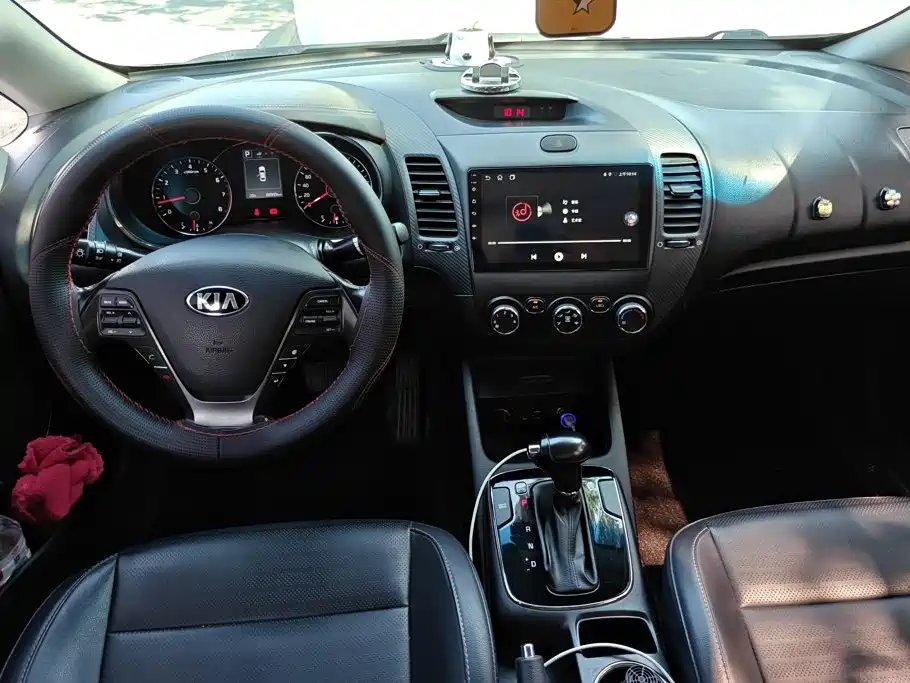 Kia K3 — миниатюра 12