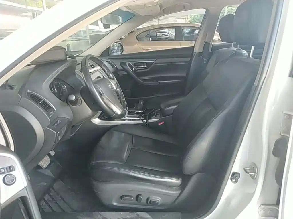 Nissan Teana — миниатюра 15
