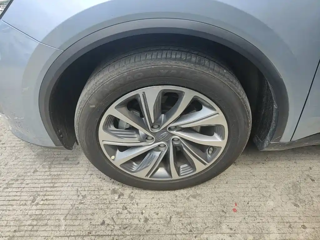 Geely Jia Ji — миниатюра 23