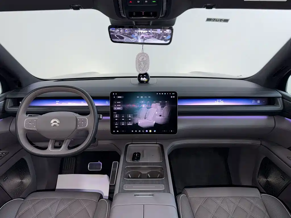 NIO ES8 — миниатюра 9