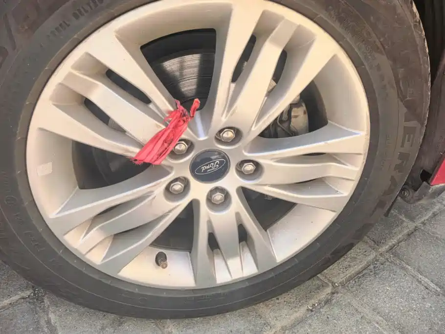 Ford Focus — миниатюра 6
