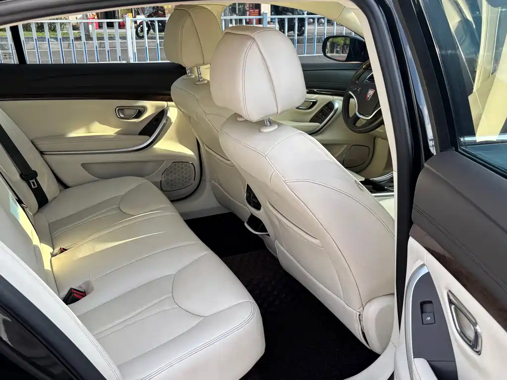 Roewe 950 — миниатюра 9