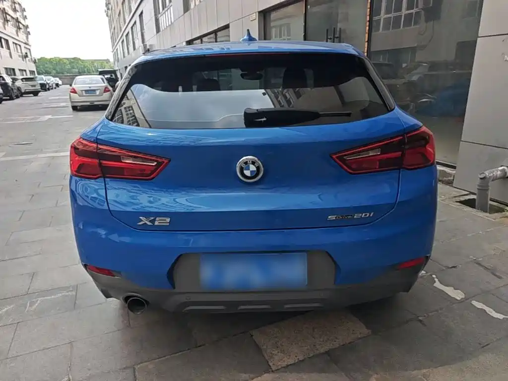 BMW X2 (Import) — миниатюра 6