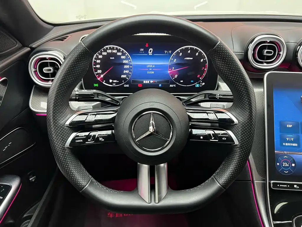 Mercedes-Benz C-Class — миниатюра 14