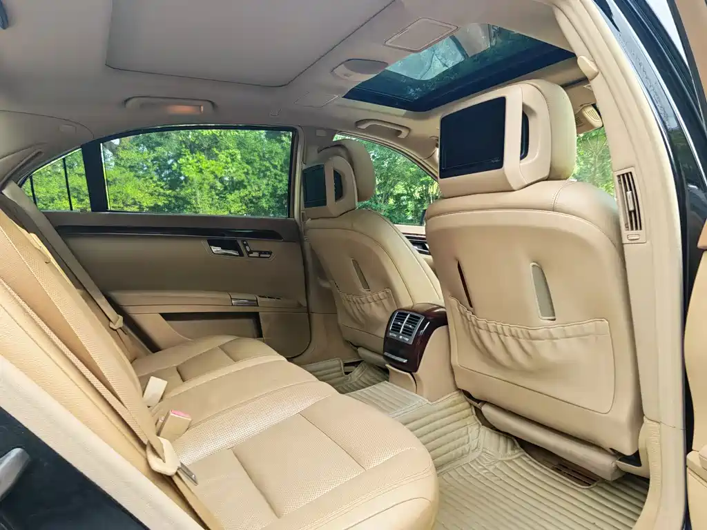 Mercedes-Benz S-Class — миниатюра 28