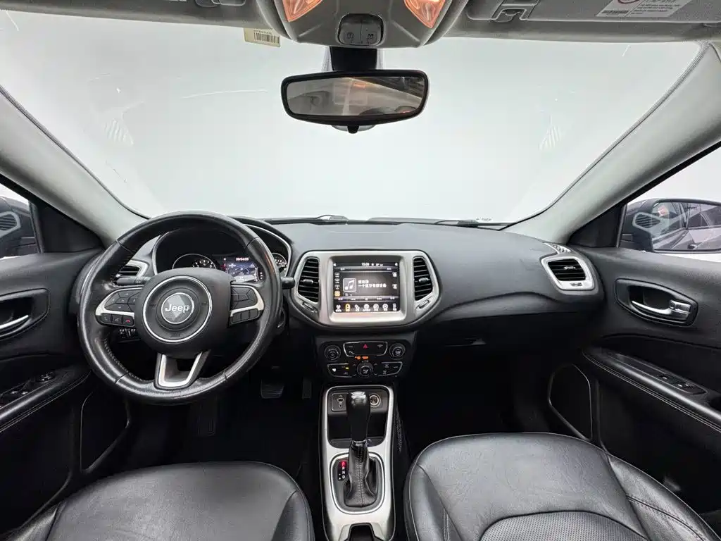 Jeep Compass — миниатюра 19