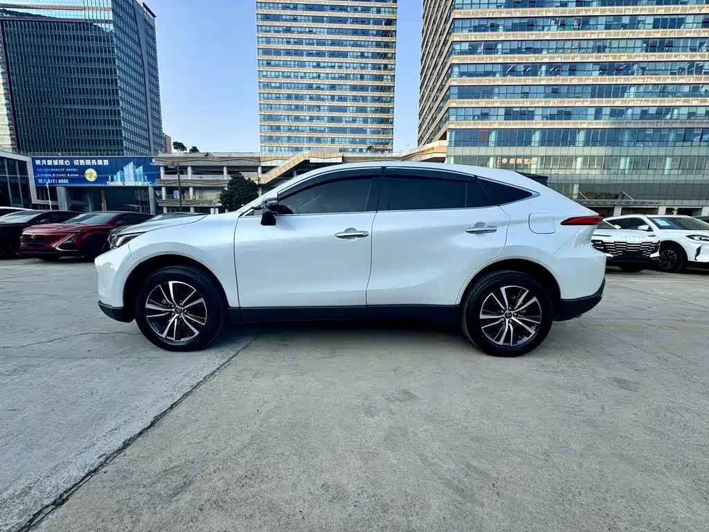 TOYOTA LING FANG HARRIER