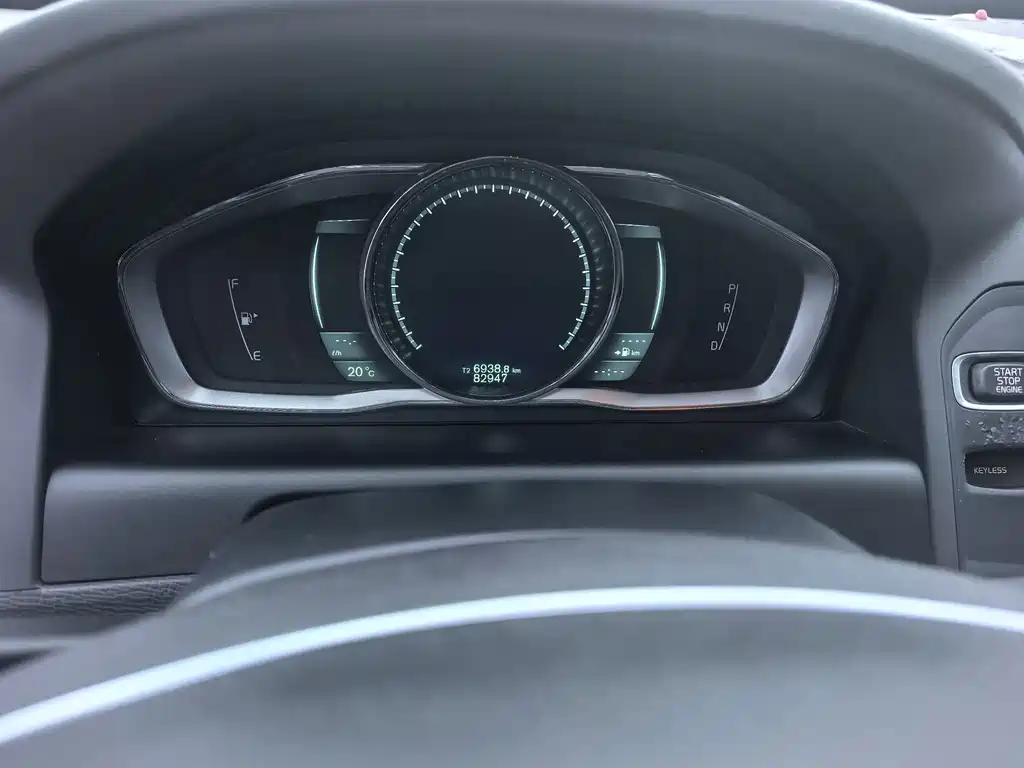 Volvo XC60 (Import) — миниатюра 7