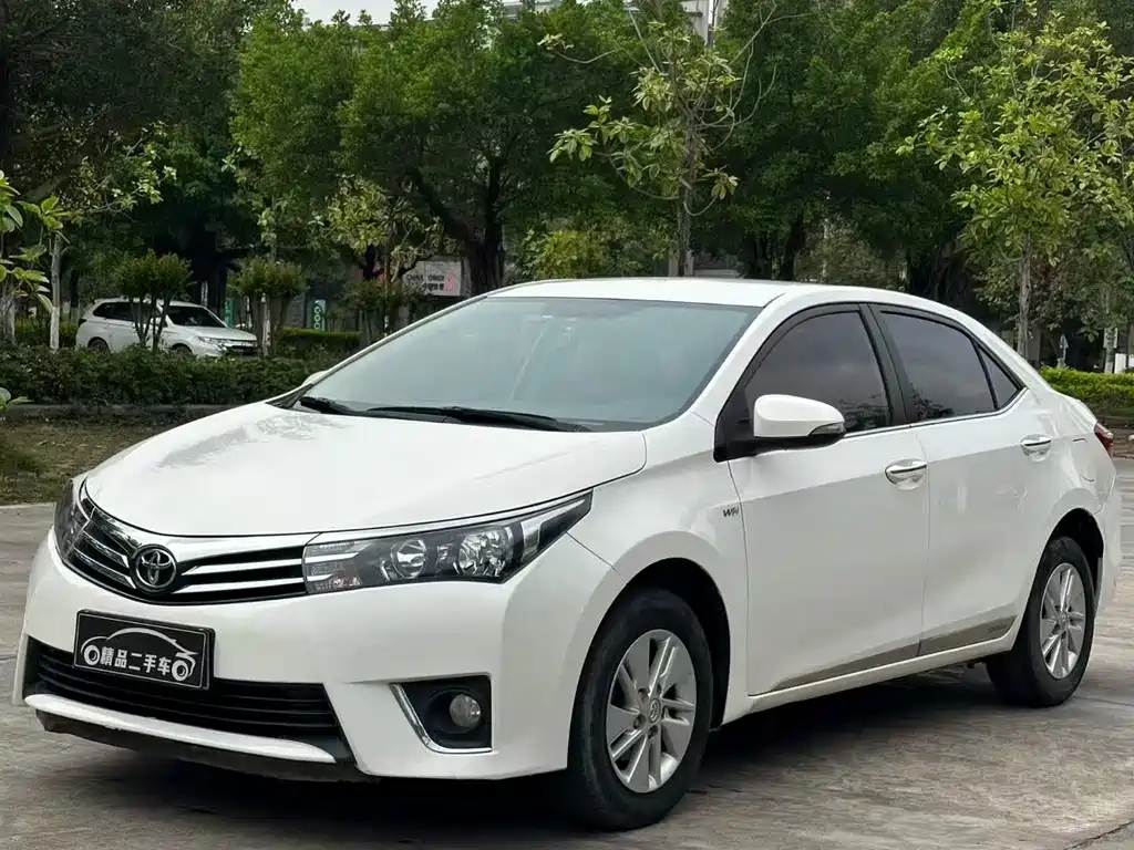Toyota Corolla 2015