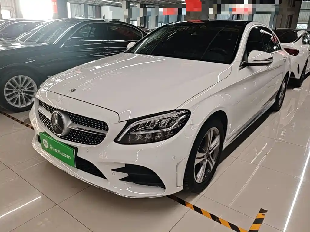 Mercedes-Benz C-Class — миниатюра 2