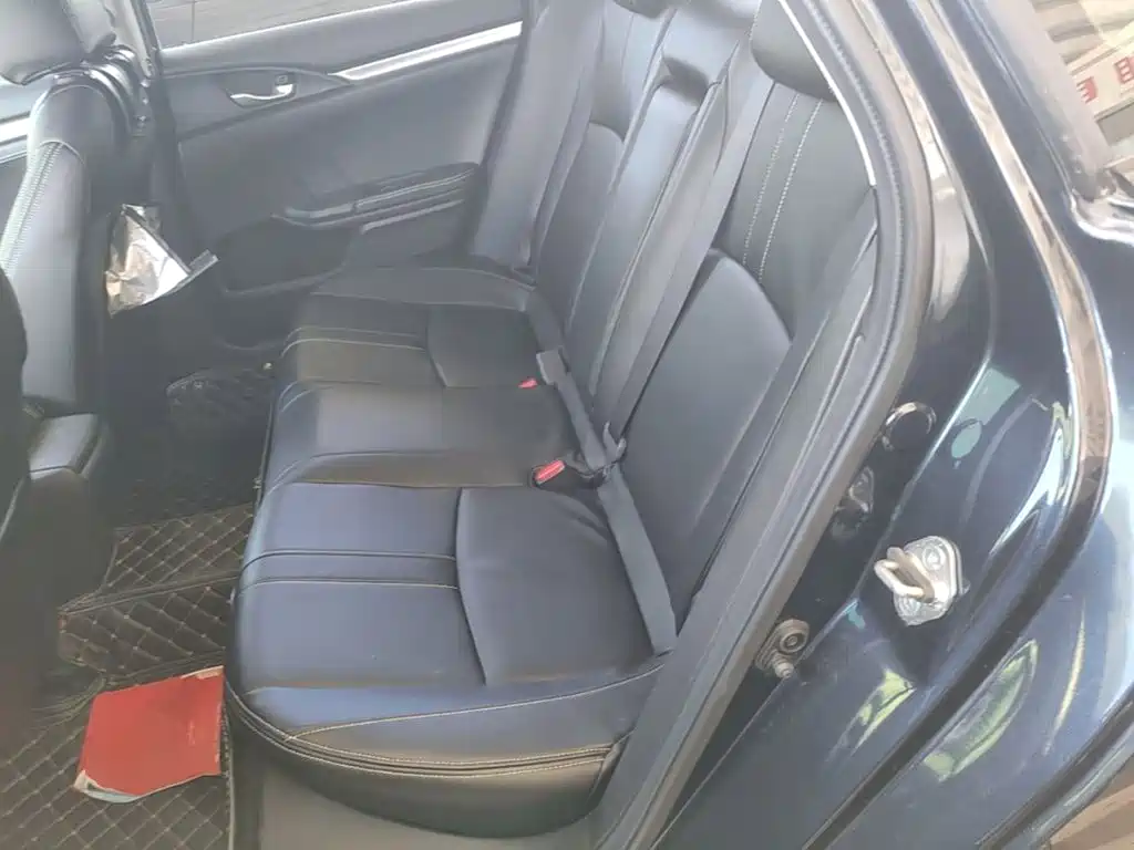 Honda Civic — миниатюра 17