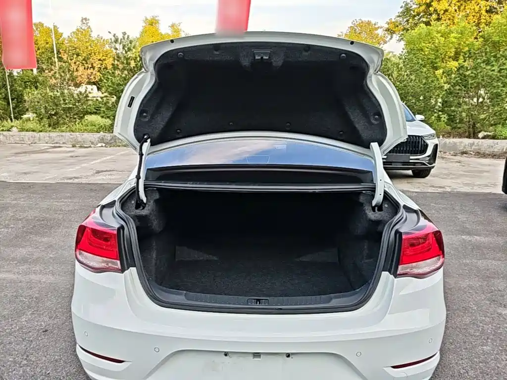 Chevrolet Malibu — миниатюра 19