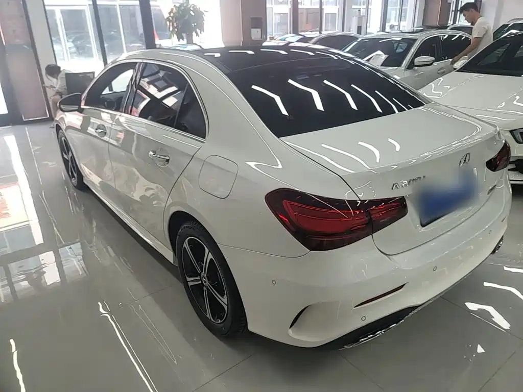 Mercedes-Benz A-Class — миниатюра 5