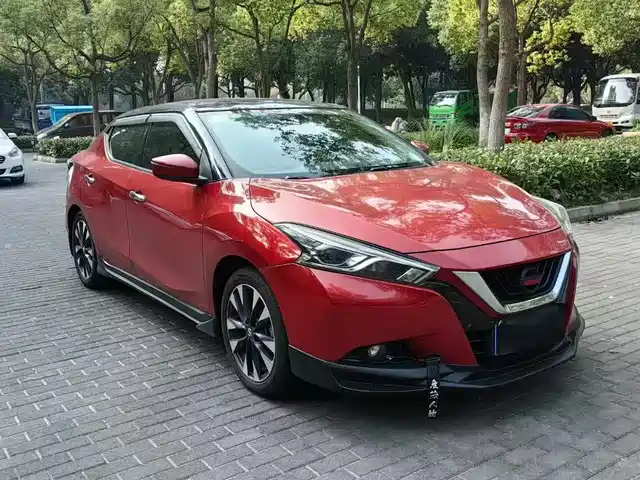NISSAN BLUEBIRD 2019