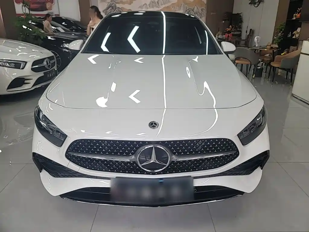 Mercedes-Benz A-Class — миниатюра 3