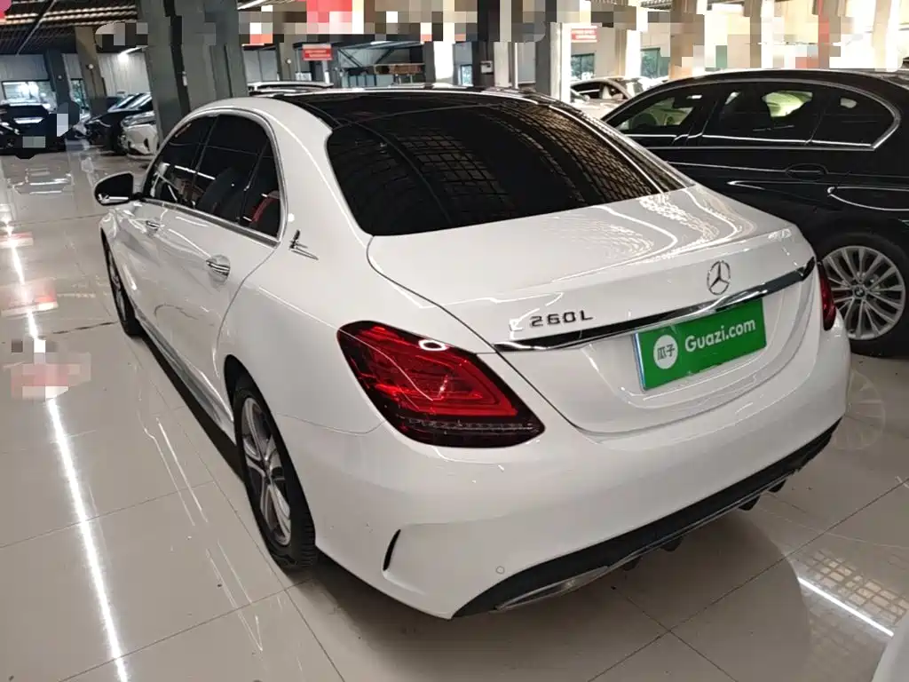 Mercedes-Benz C-Class — миниатюра 5