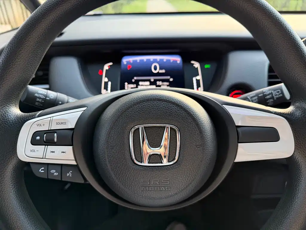 Honda Fit — миниатюра 10