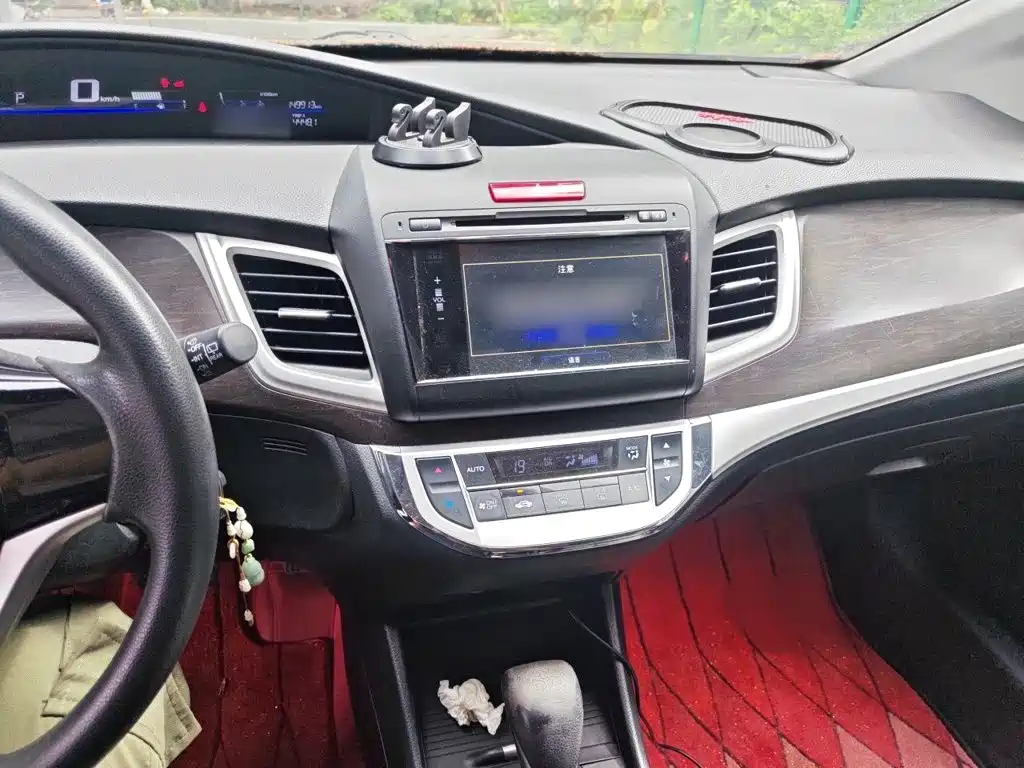 Honda Jade — миниатюра 6