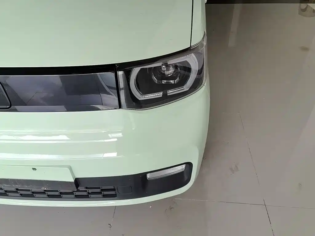 Wuling MINIEV — миниатюра 24