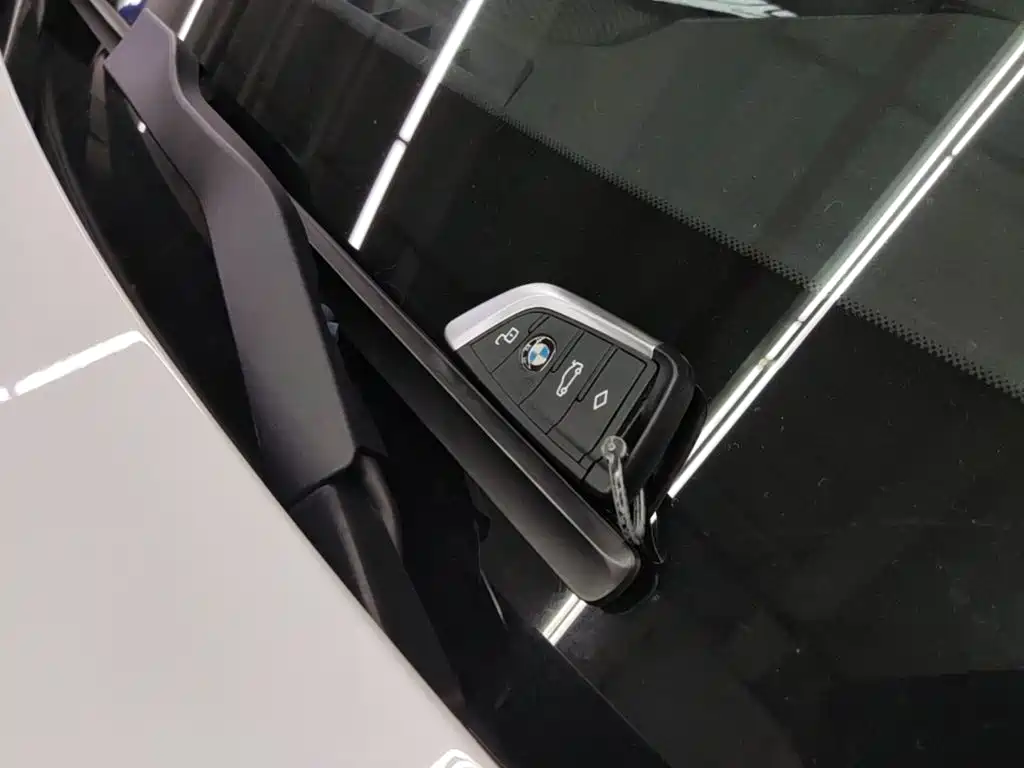 BMW i3 — миниатюра 9