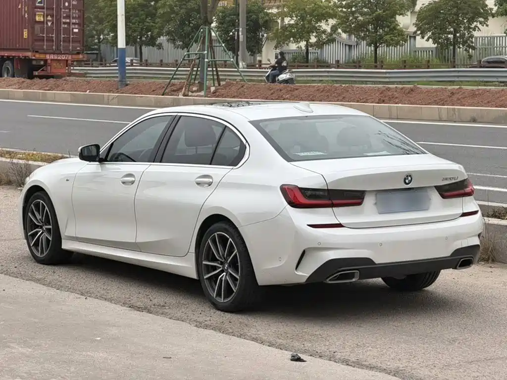 BMW 3 Series — миниатюра 5
