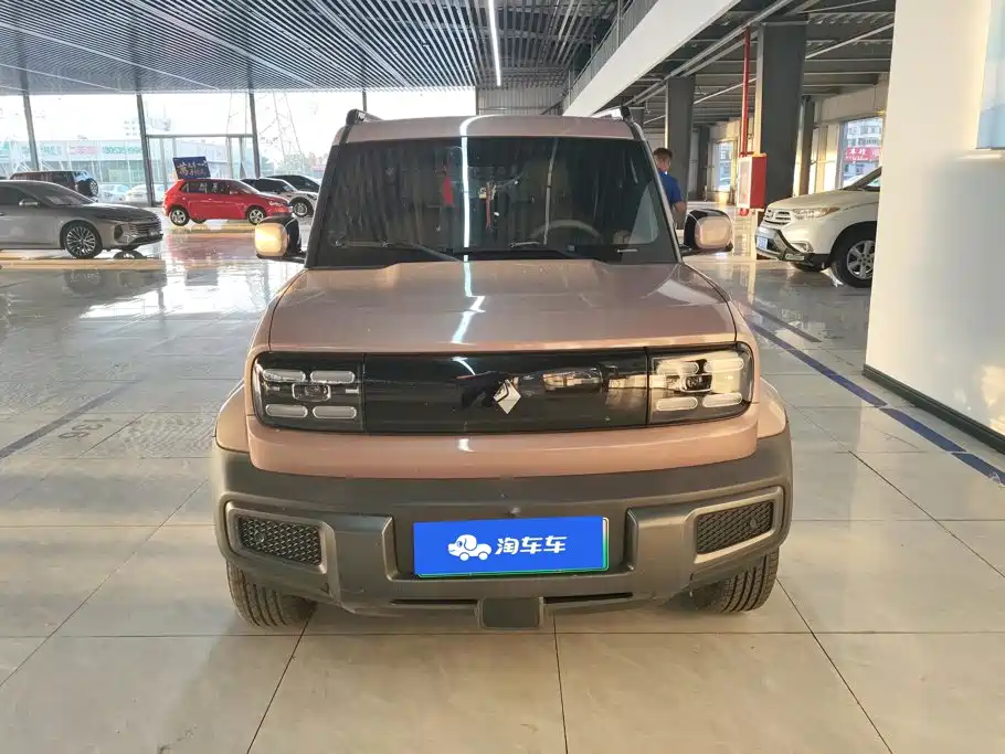 Baojun Yueye — миниатюра 2