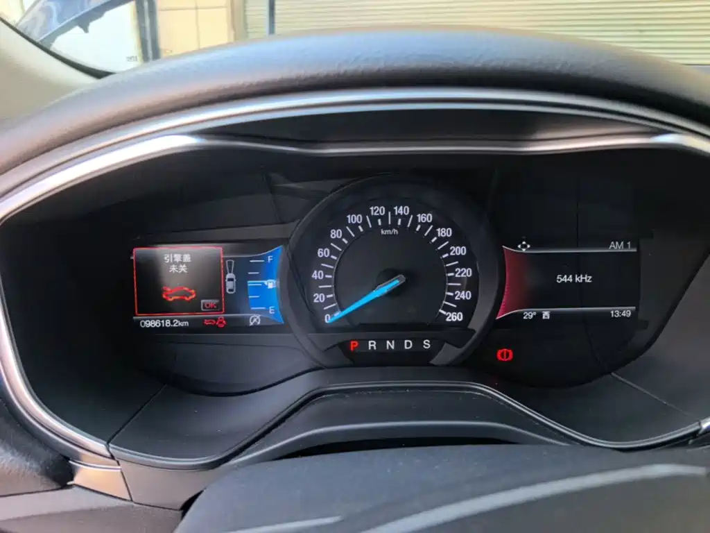 Ford Mondeo — миниатюра 12