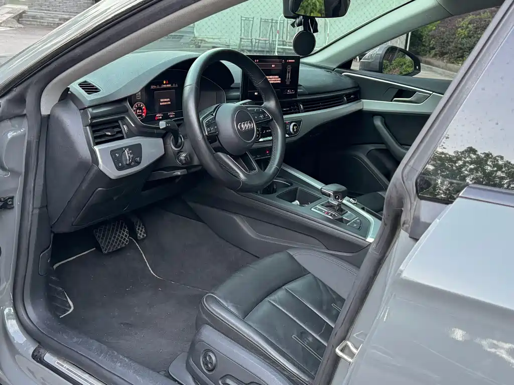 Audi A5 (Import) — миниатюра 5