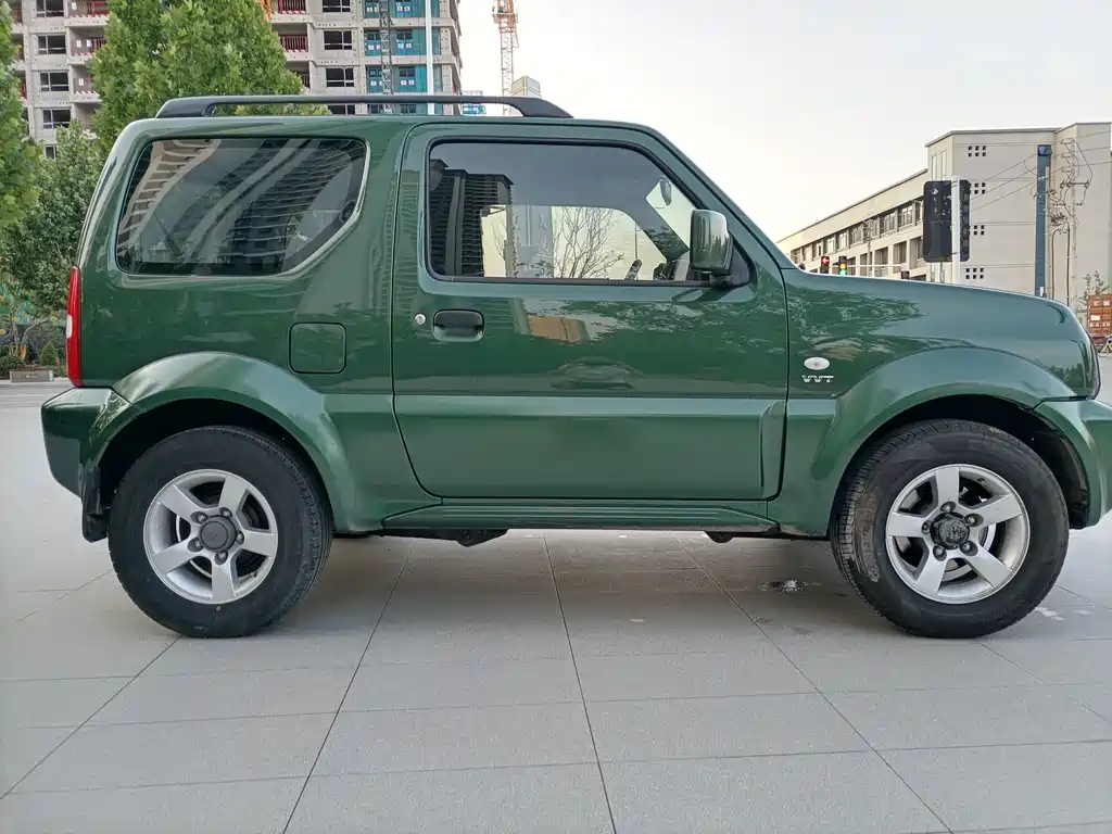 Suzuki Jimny — миниатюра 4