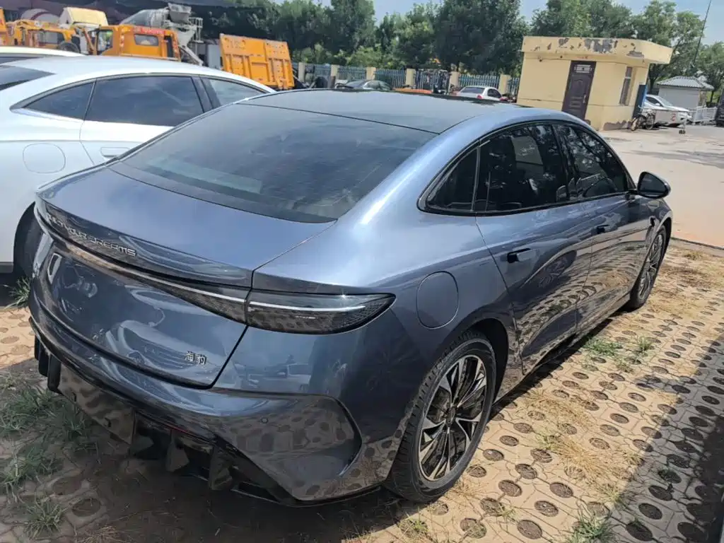 BYD Seal — миниатюра 7