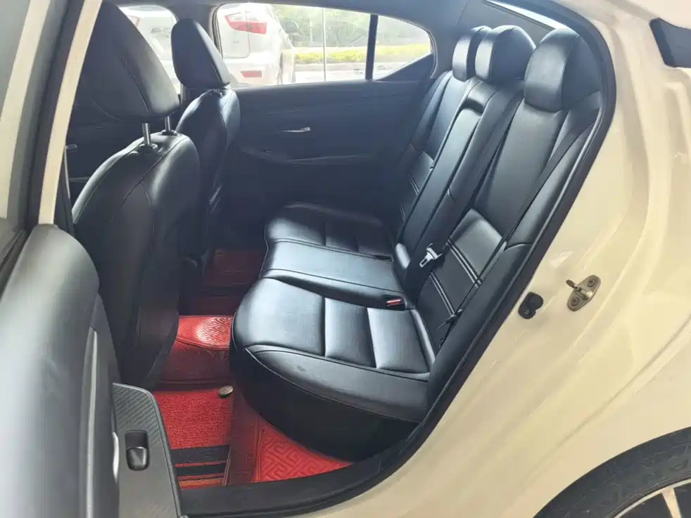 Nissan Sylphy — миниатюра 17