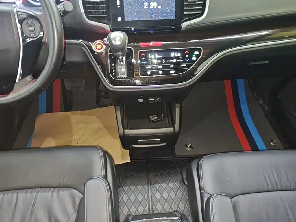 Honda Odyssey — миниатюра 14