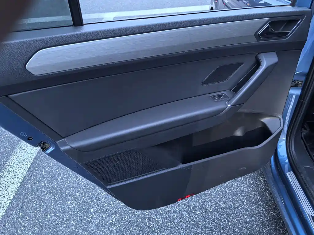 Volkswagen Touran — миниатюра 18
