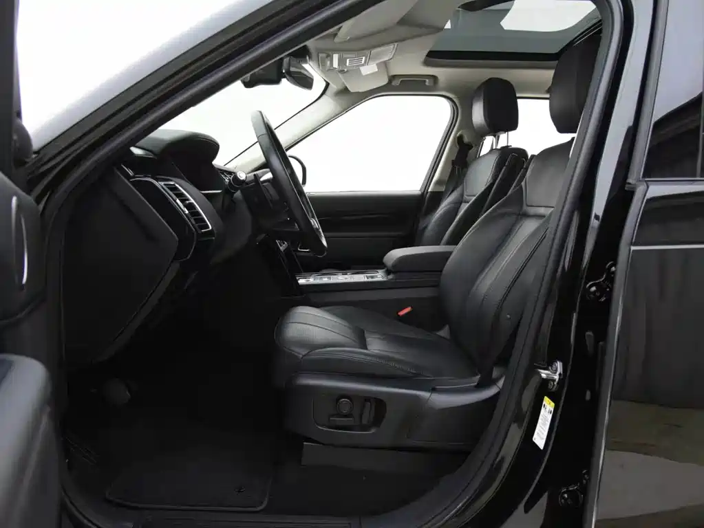 Land Rover Discovery — миниатюра 12