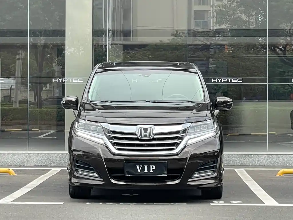Honda Elysion 2016